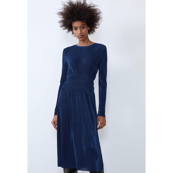 Zara Satin Navy Blue Pleated Dress - Picture 4 of 7
